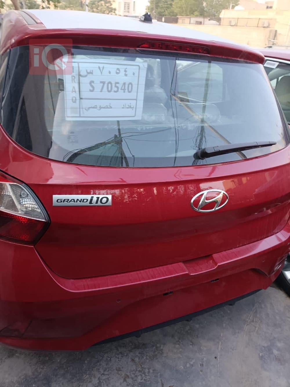 هیوندای i10